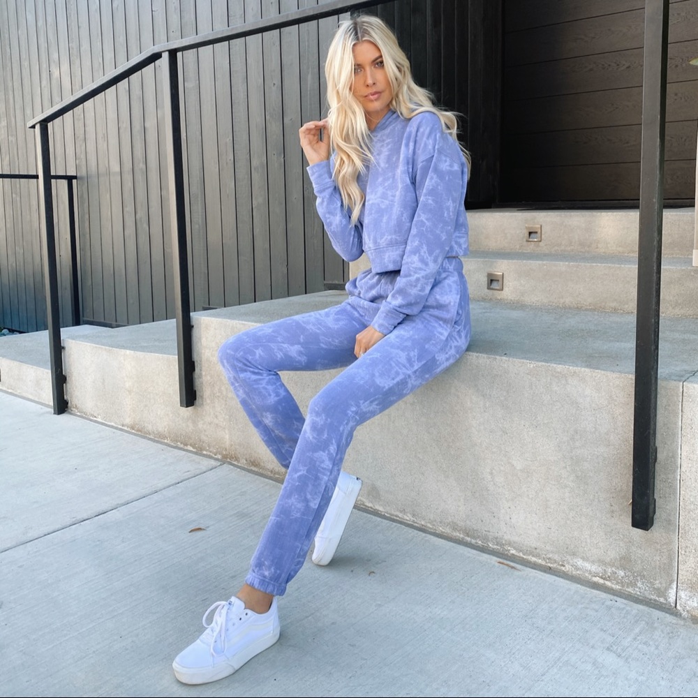 Sweat suit blue tie dye